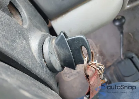 2000 Ford F-350 Lariat/Xl/Xlt z USA, uszkodzony, nr VIN 1FDSX35S1YED41059